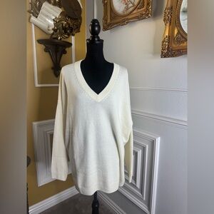 N.Peal
fine-knit V-neck cashmere jumper Elegant Cream V-Neck Sweater